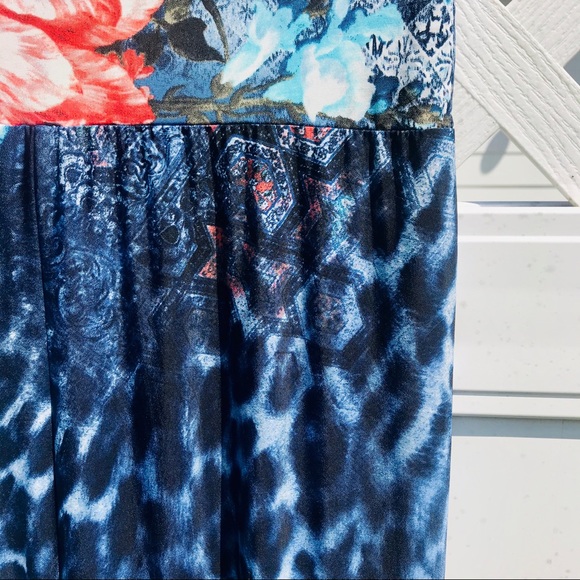 One left,  Animal Print Palazzo Pants Medium - Picture 9 of 9